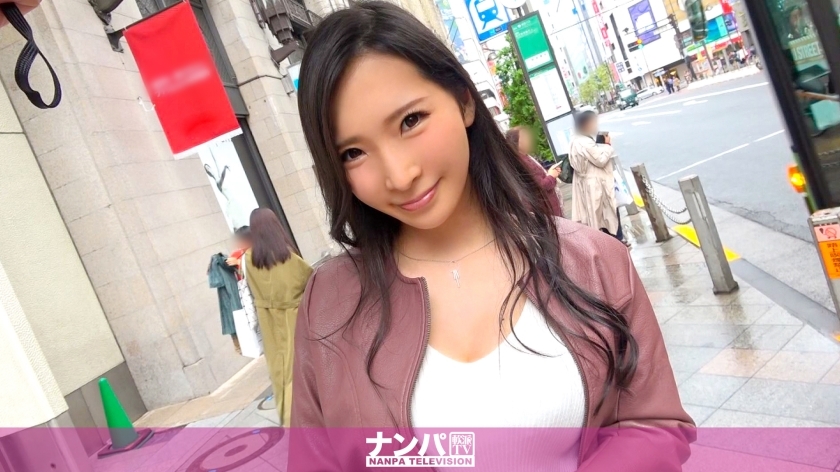GANA-1542 Seriously flirty, first shot. 945 GANA-1542