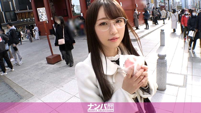 GANA-2860 Seriously flirty, first shot. 1923 Feeling immoral to bring a modest glasses girl to a hotel! I'm too weak to push, and my breasts and buttocks are rubbed as I'm done... My lewd constitution that makes me squirt with an electric massag GANA-2860