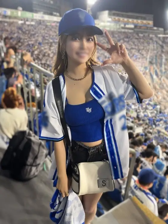 FC2-PPV-4685412 ⚠ Hama's breast boss ⚠ H cup! Big tits baseball player with a lewd tongue **・25 years old I got heated up watching a baseball game and ended up having creampie sex in a hotel 'Rika' FC2-PPV-4685412