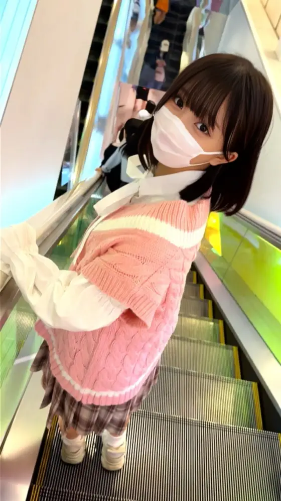 FC2-PPV-4593739 [No explanation needed] An 18-year-old angel working at a con cafe in Akihabara. She drinks a white ball for the first time and releases the pleasure limiter. High-quality 4K bonus included. *A special version is available on a first-come, FC2-PPV-4593739