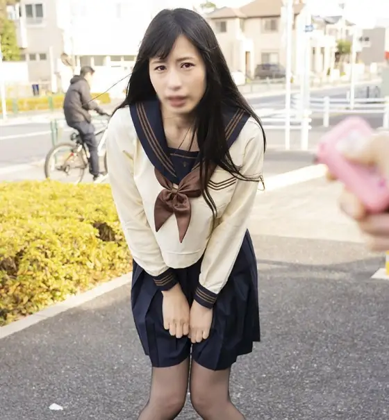 FC2-PPV-2937022 [Sailor suit remote vibrator] When I made a slender, beautiful-legged JK wear a remote vibrator on the road, she collapsed and collapsed and came [private shoot] FC2-PPV-2937022