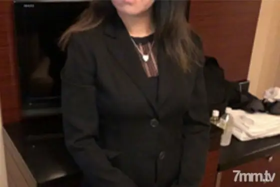 FC2-PPV-1336135 1200pt → 900pt * Must-see [→ Special guest ←] A married woman who lost her job due to a closed school will support her. What is it? FC2-PPV-1336135