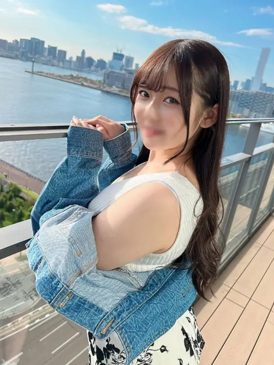 FC2-PPV-4479706 *Limited quantity for the first release* ★I never knew creampies could feel so good★ Super cute "plump" college student Mirei, 21 years old FC2-PPV-4479706