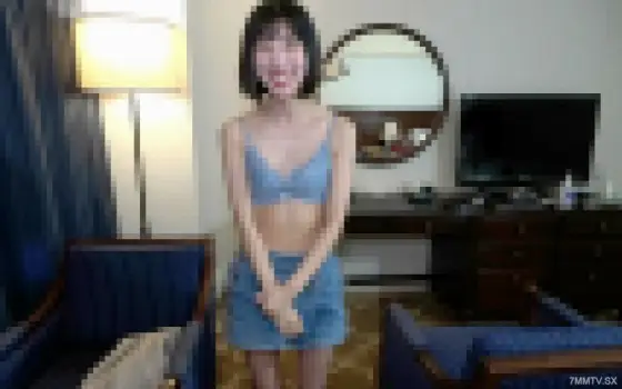 FC2-PPV-3185634 Neat Yurufuwa Girl Appeared out of pure interest, the pervert of the short cut was real FC2-PPV-3185634