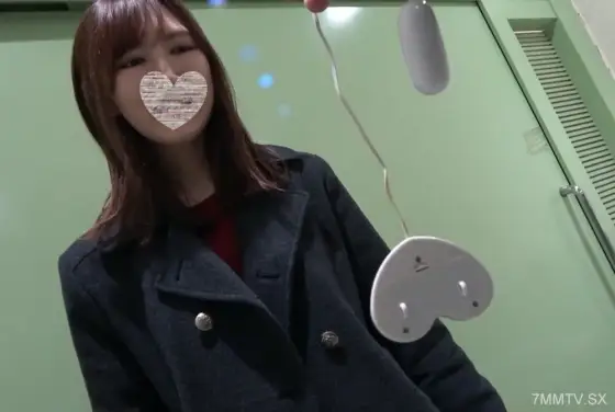 FC2-PPV-4560194 Sensitive and beautiful woman, unique body ♡ Haruka vibrator walking date x mouth ejaculation! [High school office] FC2-PPV-4560194