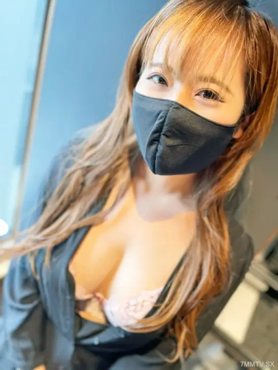FC2-PPV-3150205 [Uncensored] [Slender F cup] Outstanding style! A graphic cuckold video of a beautiful busty older sister. My first experience of bitter anal licking with my boyfriend left. Boyfriend Kun I'm Sorry, I Cummed Into Her Pussy Twice. FC2-PPV-3150205