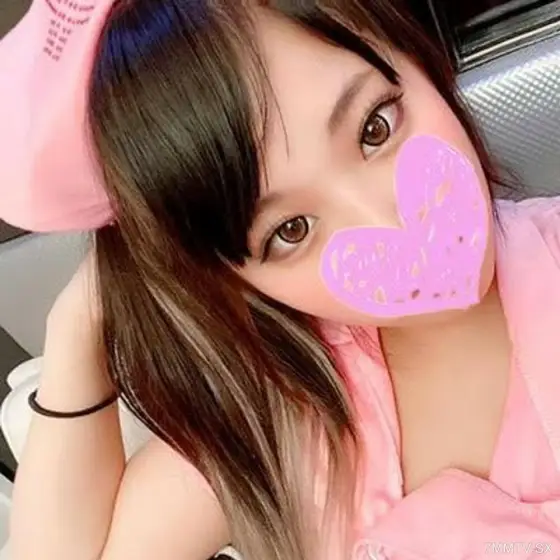 FC2-PPV-4525591 Kyun's unstoppable location is a thick man's old wife and play's sex nurse, it is a real recognition, and the melting process is one year's old wife and play fc2 -ppv -4525591 FC2-PPV-4525591