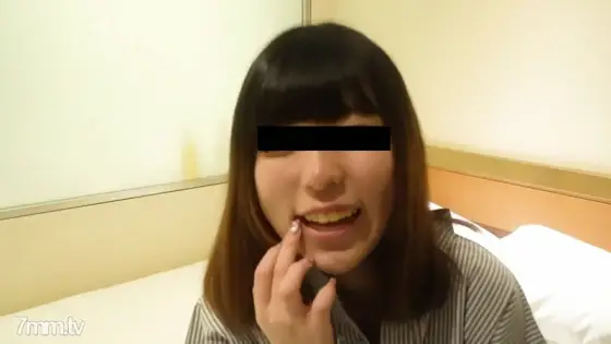 FC2-PPV-3010936 The 19-year-old maid cafe clerk is a beautiful pie bread! There is a boyfriend and it is a vaginal cum shot to a maid! FC2-PPV-3010936