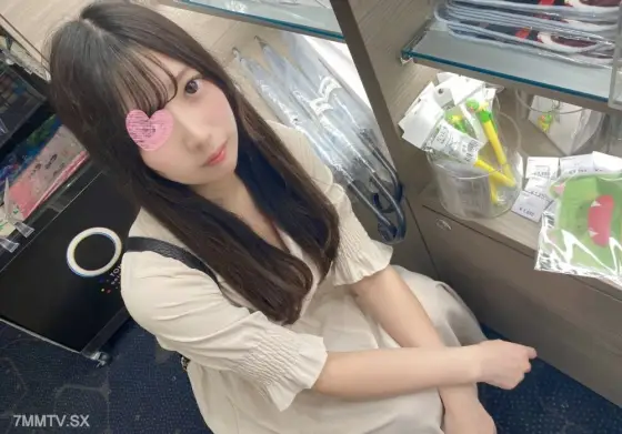 FC2-PPV-3231537 Leaked beauty has a weak point and a high frequency of vision. FC2-PPV-3231537