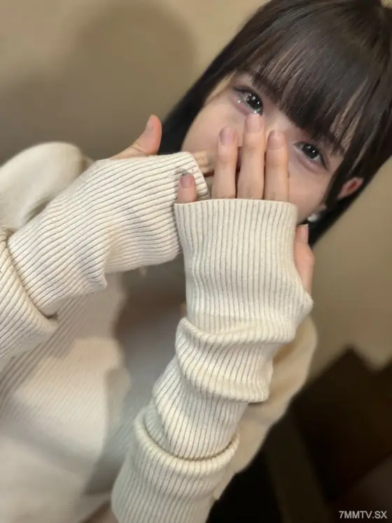 FC2-PPV-3212073 Alisa from Gong Cong School, super cute. I thought about it, and that's why I'm working on the first stage of breakthrough. FC2-PPV-3212073