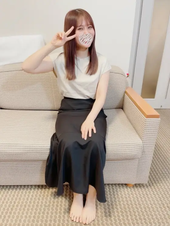 FC2-PPV-3108907 There was a beautiful woman in the countryside with a cute smile in an innocent style! ! Memi-chan, a petite and sensitive local female college student who doesn't know the world, is middle-aged and bareback in a broad daylight busine FC2-PPV-3108907