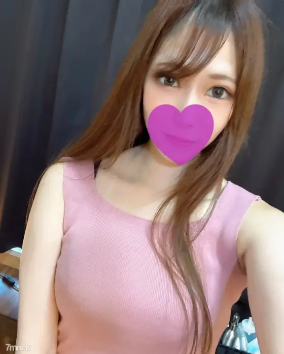 FC2-PPV-3111798 [Exclusive Distribution] Bari Cali OL Momoka-chan ❤️ The store manager takes off her paper pants and is astonished by the size of that big cock Momoka-chan w Oma Oko FC2-PPV-3111798