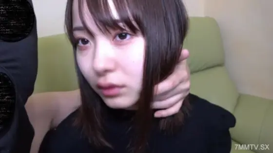 FC2-PPV-3376374 [Appearance] A single-minded, idol-like younger sister who is called out to visit, and is the head of a mirror. “Extremely bizarre, isn’t it?” FC2-PPV-3376374