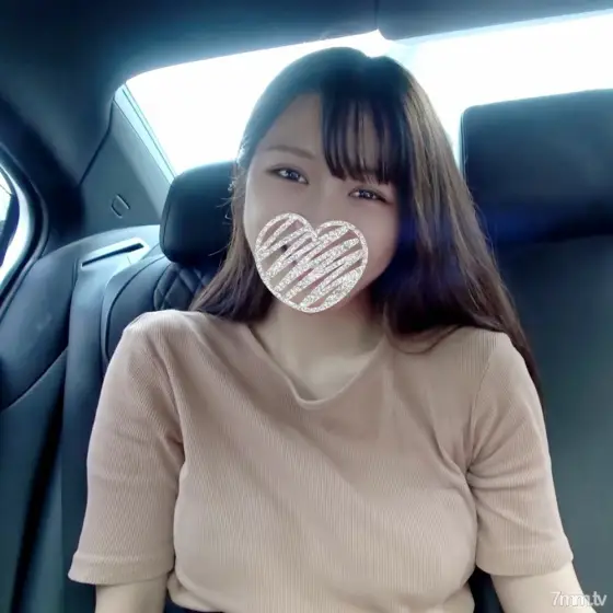 FC2-PPV-2389932 Is it a lie? [Overwhelming beautiful girl who is already active as an idol appears] Massive oral ejaculation with a blowjob in the car in the daytime FC2-PPV-2389932