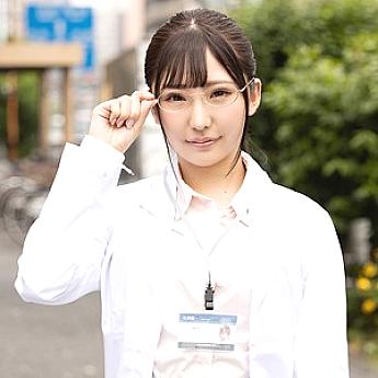 ORE-712 Researcher Yui ORE-712