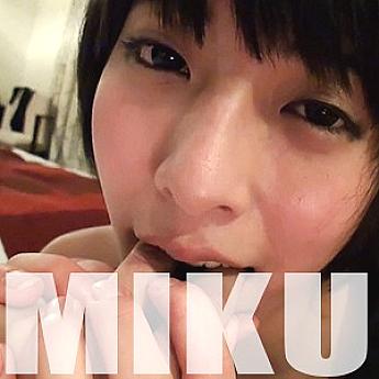 EMUSU-003 Miku EMUSU-003