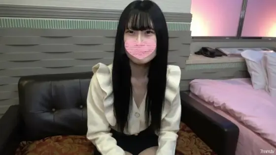 FC2-PPV-2583964 Fair-skinned slender with long black hair. I pretended to be a cafe clerk like a Japanese doll and pretended to be something left behind. FC2-PPV-2583964