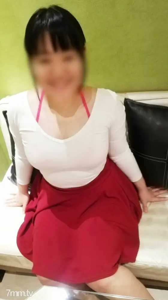 FC2-PPV-1101650 (Outflow) Scheduled to end early "Appearance !!! 2 consecutive vaginal cum shot SEX pretending to be an accident in a plump healing therapy of the generalized erogenous zone" First time benefits available FC2-PPV-1101650
