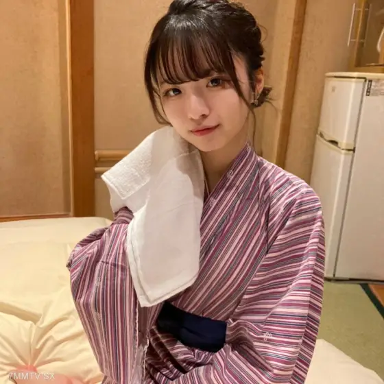 FC2-PPV-4074332 A beauty who is the incarnation of a cute genius, Atama, leaves for a day at the hot springs! ! FC2-PPV-4074332