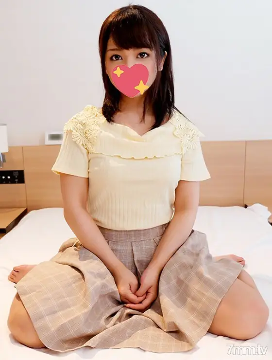 FC2-PPV-1176671 New work / Personal shooting] [Miracle G cup short stature girl] A petite beautiful girl is a giant father's weapon cock and the height difference is 37 cm on the verge of collapse! FC2-PPV-1176671