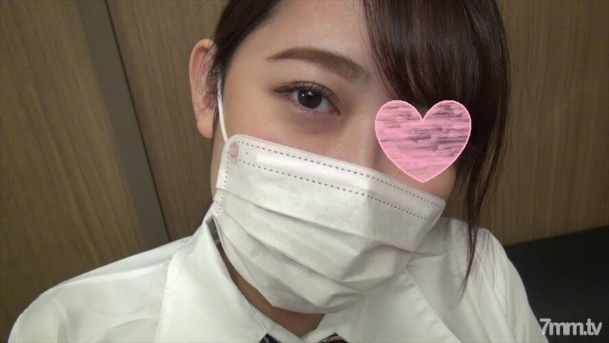 FC2-PPV-686616 God milk ♥ S-class beauty ♥ 24-year-old active ○○ is raw SEX with professional costume ♥ Facials are NG at the end but a large amount of facial cumshots ♥ Cute face is covered with cloudy semen ... Shake "Chinchin is the most comfortab FC2-PPV-686616