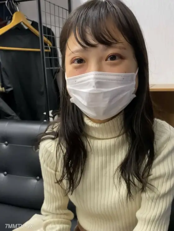 FC2-PPV-4218492 Previously visited complete amateur extremely cute legal **娃娃臉* Real battle creampie 0026 FC2-PPV-4218492