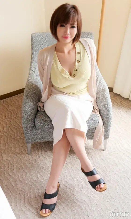 FC2-PPV-1233547 [Individual] G-cup shaved married woman 37 years old is trained Gonzo. Big breasts wife who has no experience other than her husband is addicted to young meat sticks of young people [First special price] FC2-PPV-1233547