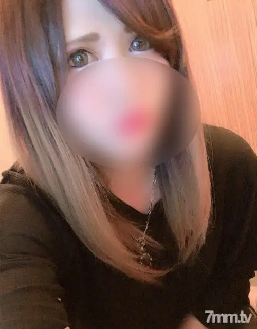 FC2-PPV-1258879 [Appearance / NTR] While being fucked, the phone "I'm sorry Takuya, this one feels better ♥" Unauthorized vaginal cum shot on shaved bread [Individual shooting / uncensored] Benefits available FC2-PPV-1258879