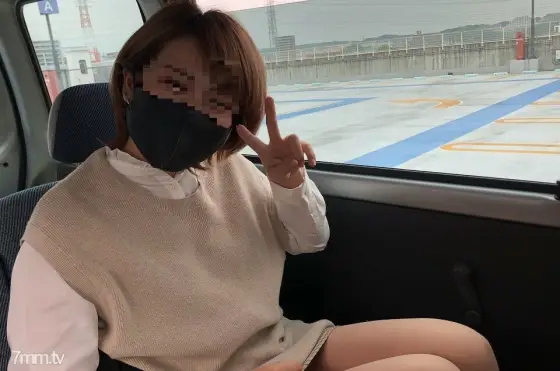 FC2-PPV-1831470 When it becomes a blowjob class & practice table in the car, it feels too good and it feels good, and a large amount of mouth shots firmly → Cum ☆ 23-year-old gal Risa-chan FC2-PPV-1831470