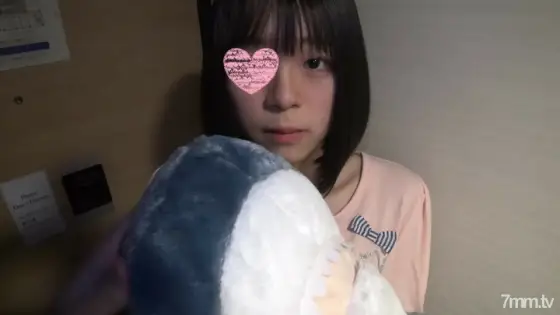 FC2-PPV-1852875 Reunited with Mei-chan, an active first-year student. While feeling immorality in the expression that is frightened by vaginal cum shot, thick sperm is thrown from the raw cock into the young pussy. FC2-PPV-1852875