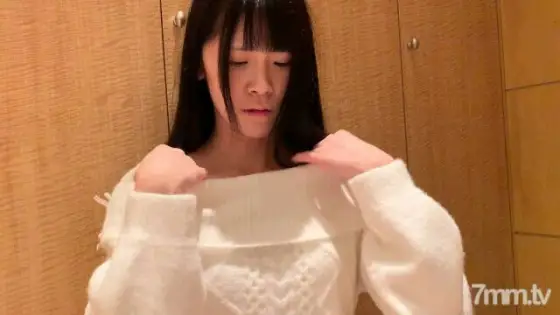 FC2-PPV-975850 [Idol-class transparency] 18-year-old SS-class beautiful girl and raw vaginal cum shot [Limited number of sales / limited time] FC2-PPV-975850