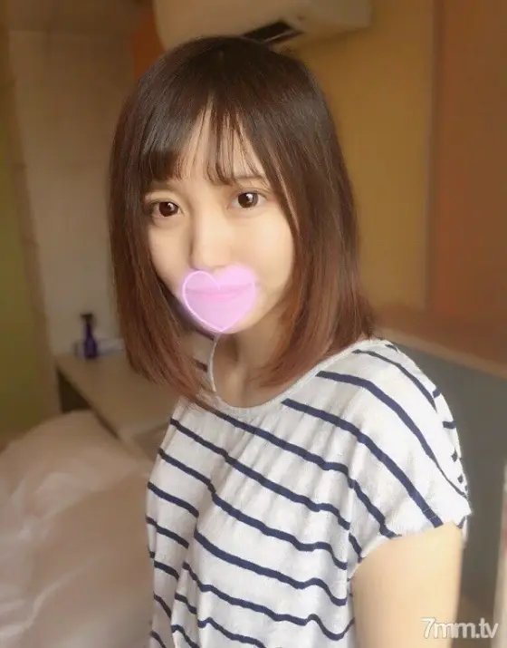 FC2-PPV-998613 [Personal shooting] Hikaru 18 years old Local idol! Private off-paco SEX! FC2-PPV-998613
