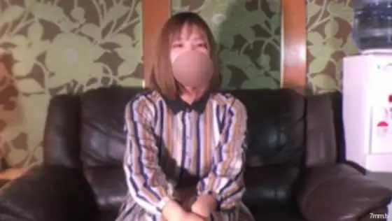 FC2-PPV-1405945 [Personal shooting] Mei 20 years old ★ Slender female college student of shaved bread! Even with H with my boyfriend, I will make a vaginal cum shot from the back to JD with rubber! FC2-PPV-1405945