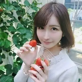 FC2-PPV-2085638 Appearance! ! Limited number! [Uncensored] Strawberry picking with a classy lady who was doted on by her parents. Twice vaginal cum shot on a beautiful whitening body! ! Even the panting face was classy... FC2-PPV-2085638