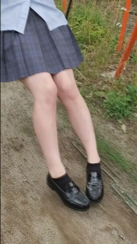 FC2-PPV-1422520 [Individual shooting] Prefectural general course ③ Small devil girl makes up with outdoor exposure in the park and has sex. FC2-PPV-1422520