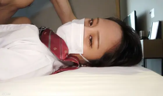 FC2-PPV-1701061 First shot 18 years old who just graduated ❤️ Kana-chan ❤️ I'm in trouble with a poor gal, so please help me! And sad DM ❤️ Gonzo is OK if you do not show up FC2-PPV-1701061