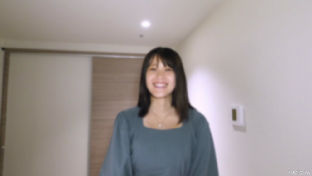 FC2-PPV-4289183 [Legs] Beautiful woman with a D cup, long thighs, and a healthy body. The ejaculation of the former idol's small and narrow woman's cave. An old man with obsessive and ferocious ejaculation. FC2-PPV-4289183