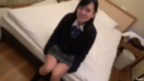 FC2-PPV-2876193 [* Early deletion] A teenage girl who has just entered an active school that is too dangerous. A lovely face with slender G-cup huge breasts and pure eyes that seem to be sucked even though it is growing. First experience of mass vaginal c FC2-PPV-2876193