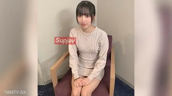 FC2-PPV-4343600 Immediately after graduating from school, she is a pure white angel. A beautiful shaved man with a large amount of vulva shooting, a beautiful waist of the emperor by Qing! FC2-PPV-4343600