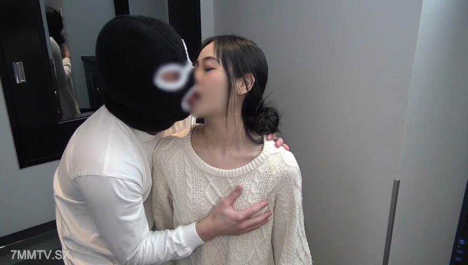 FC2-PPV-4396685 Kansai has a nice 18-year-old style and good glue. Sexual desire is released in a man's dick, not through masturbation! Received the message, the more crazy the cat, the more crazy the cat! FC2-PPV-4396685