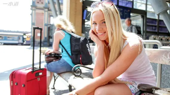 122415_214 I made a confident blonde beauty a porn star 122415_214