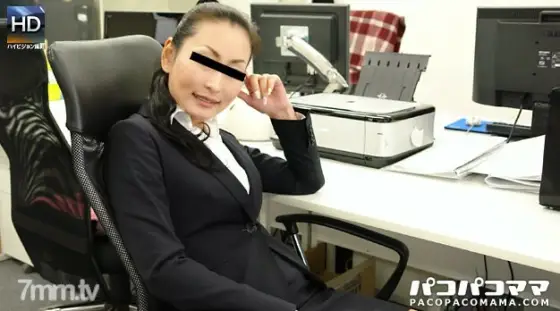 082711-446 Working local mother ~ That assistant wife becomes an active office lady ~ 082711-446