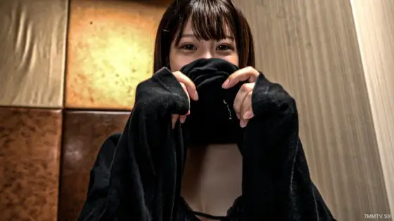 FC2-PPV-4426350 An elegant and neat young woman in a closed room. *Not yet inspected/filmed. FC2-PPV-4426350