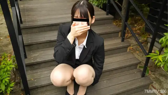051023_01 Female college student Nipple probing activity Non-job seeking 051023_01