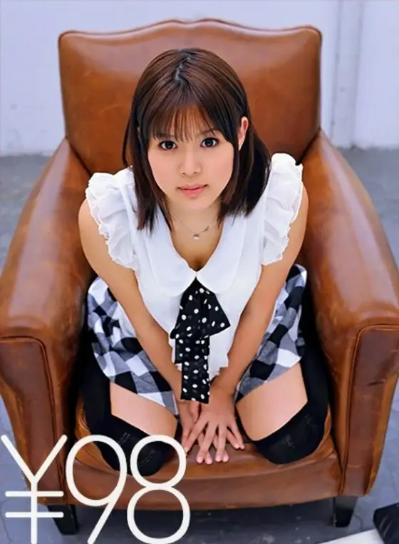DV-1261 Tsukasa Aoi's work at a reasonable price! Sex and cleaning fellatio. Insert it in the back and poke the fully exposed mako until it hits the back. Blow the pulled Ji-Po and ride on the back, shake each other's hips. A Cleaning Blowjob Th DV-1261