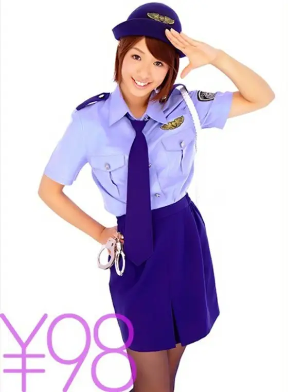 DV-1447 [Discount] Miinana Police Arrests The Suspect's Cock With Her Pussy. Swing your hips at the cowgirl position. It is strongly poked at the back posture and she is made acme. Still continuous alive with a piston that does not stop. Nanami Kawak DV-1447