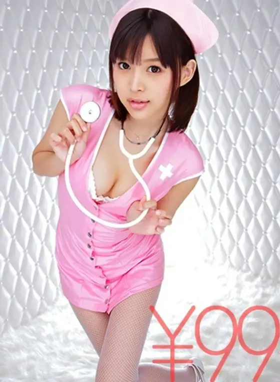 DV-1435 If I had a nurse like this, I'd want to be a patient forever. She'll have sex with me in the hospital room! She'll straddle me, shake her hips, and kiss me. She'll ride me backwards with her firm ass. When I'm satisfied wi DV-1435