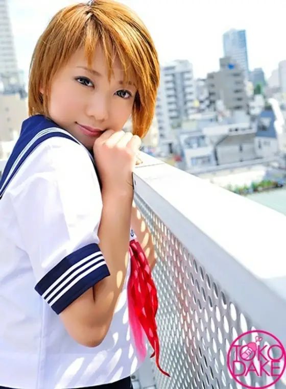 DV-1218 [Sokunuki] A uniform girl who is forcibly thrust into a Ji ○ port in an unpopular place. It should have been unpleasant at first, but ... a lewd uniform girl who shakes herself and gets squid with a hard piston! Chihiro Mochizuki DV-1218