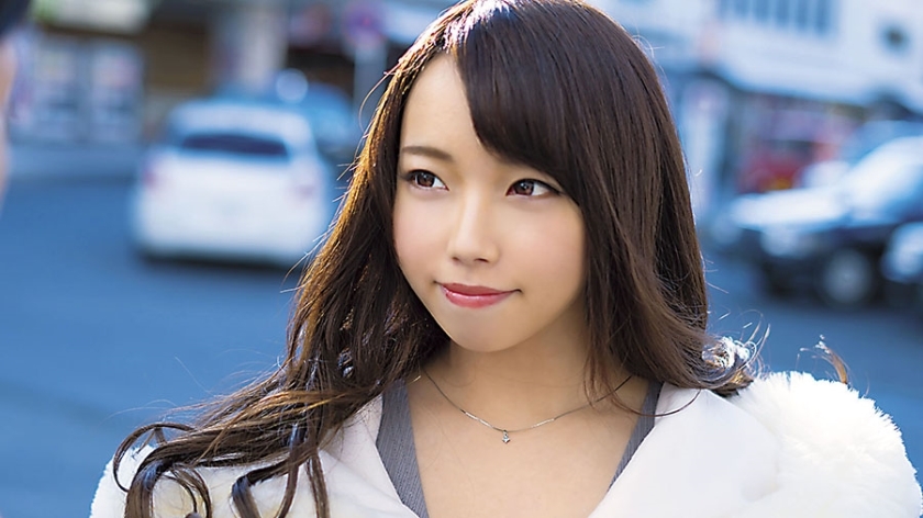 ETQT-173 Expedition to Kumagaya City and Nampa in front of the station! Yuki-chan, a 20-year-old girl who works at a factory with fair hair and loose curly hair. The large buttocks and thin waist make it comfortable to wear on the back. Because the hip jo ETQT-173