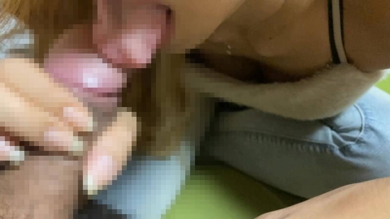 FC2-PPV-4778674 Gal Wife: While her husband is playing pachinko, she does some XX activities lol. Bonus video of married teacher Mu〇me included. FC2-PPV-4778674
